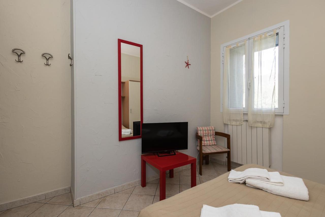 Villa Veggia Butega Diano San Pietro Esterno foto