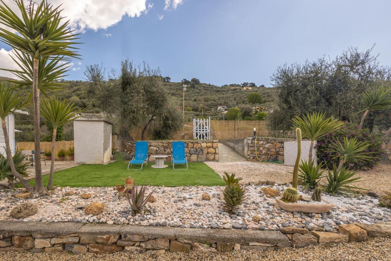 Villa Veggia Butega Diano San Pietro Esterno foto