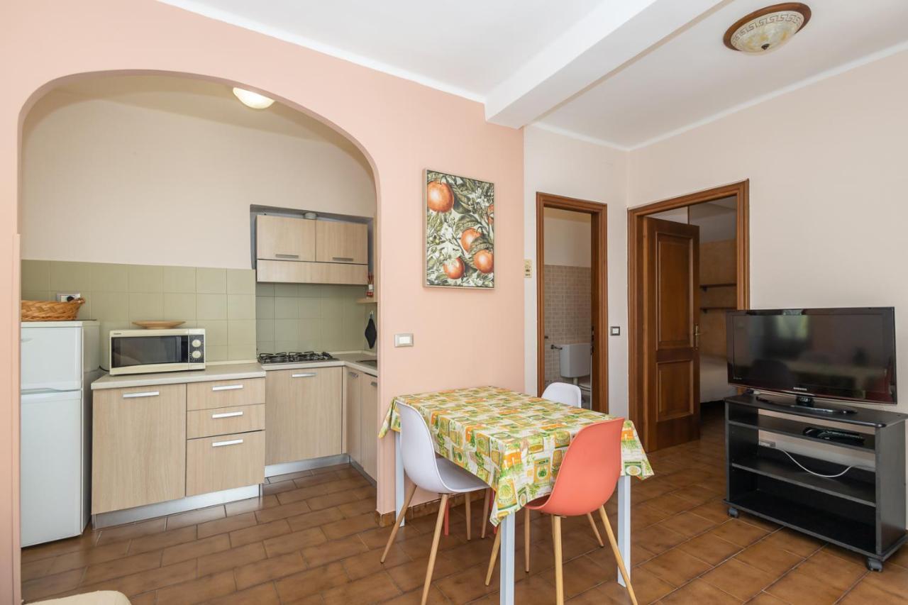 Villa Veggia Butega Diano San Pietro Esterno foto